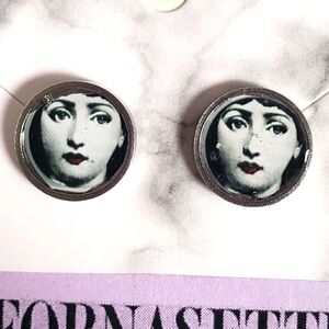 NWT ANTIQUE ART ROUND EARRINGS SILVER FORNASETTI EVIL EYE PROTECTION CHARM STUDS